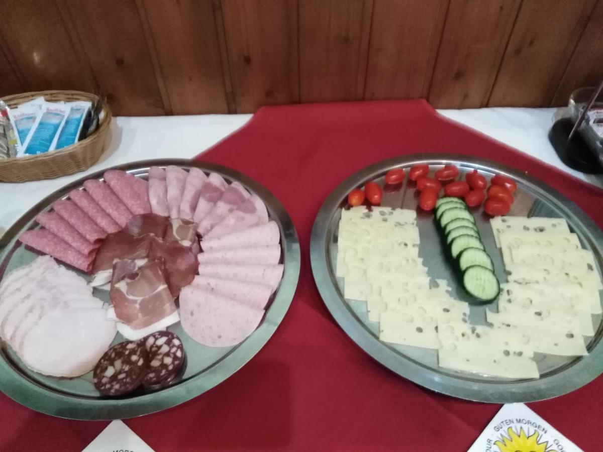 Ziegenrück Pension Thuringer Hof מראה חיצוני תמונה